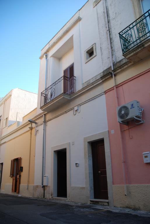 Casa Meravigli Кутрофьяно Экстерьер фото